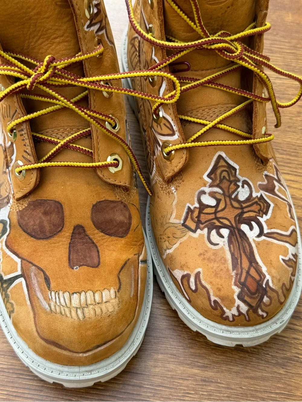 Timberland 6” Custom Hand Painted Aquarius Skull Rose Boots Boys 5.5 Women 7
